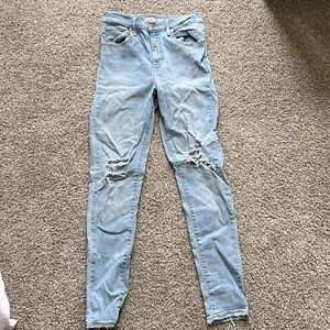 Levi’s high-rise skinny jeans